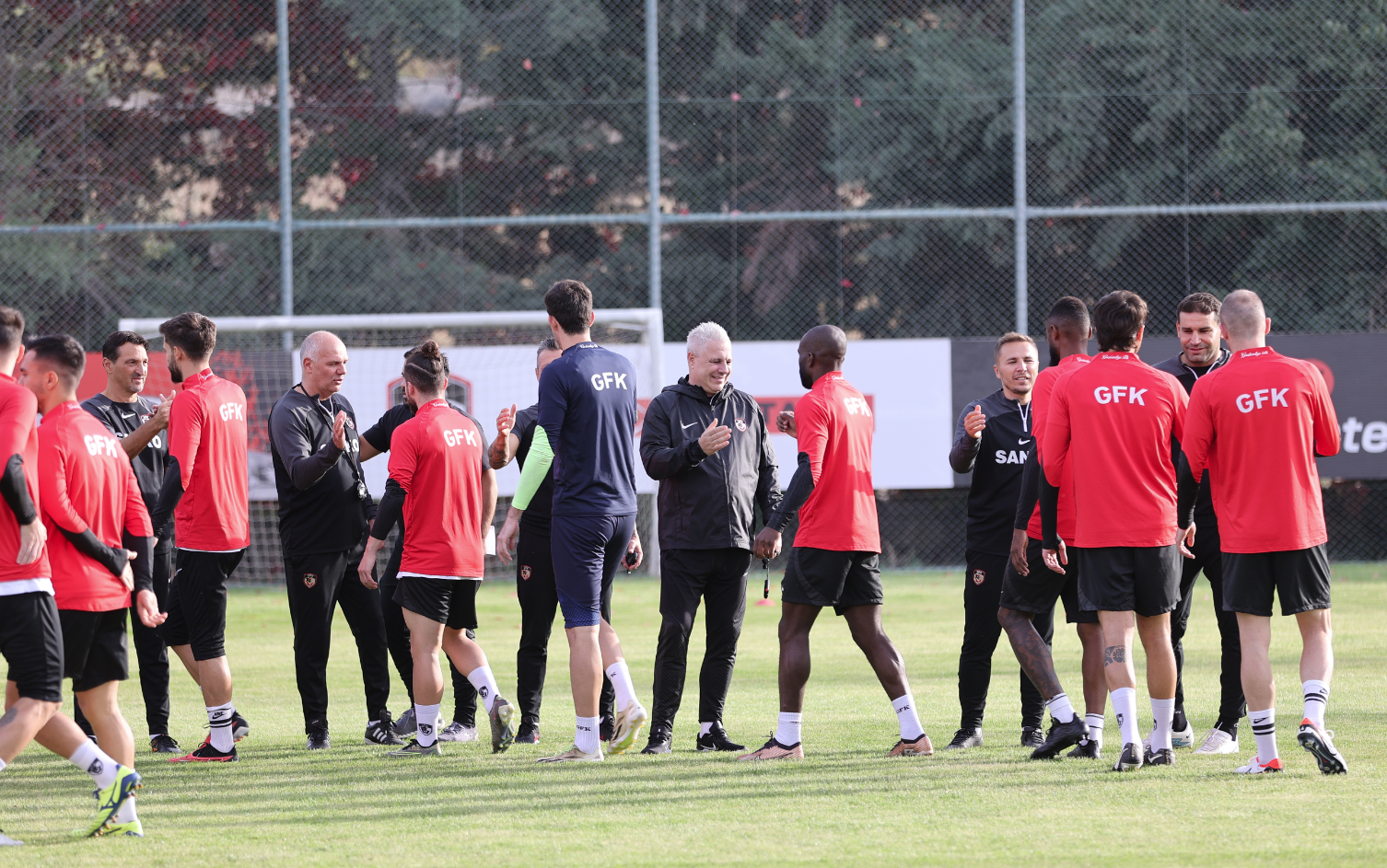 Gaziantep FK Teknik Direktörü Sumudica: “Beşiktaş maçına iyi motive olduk”