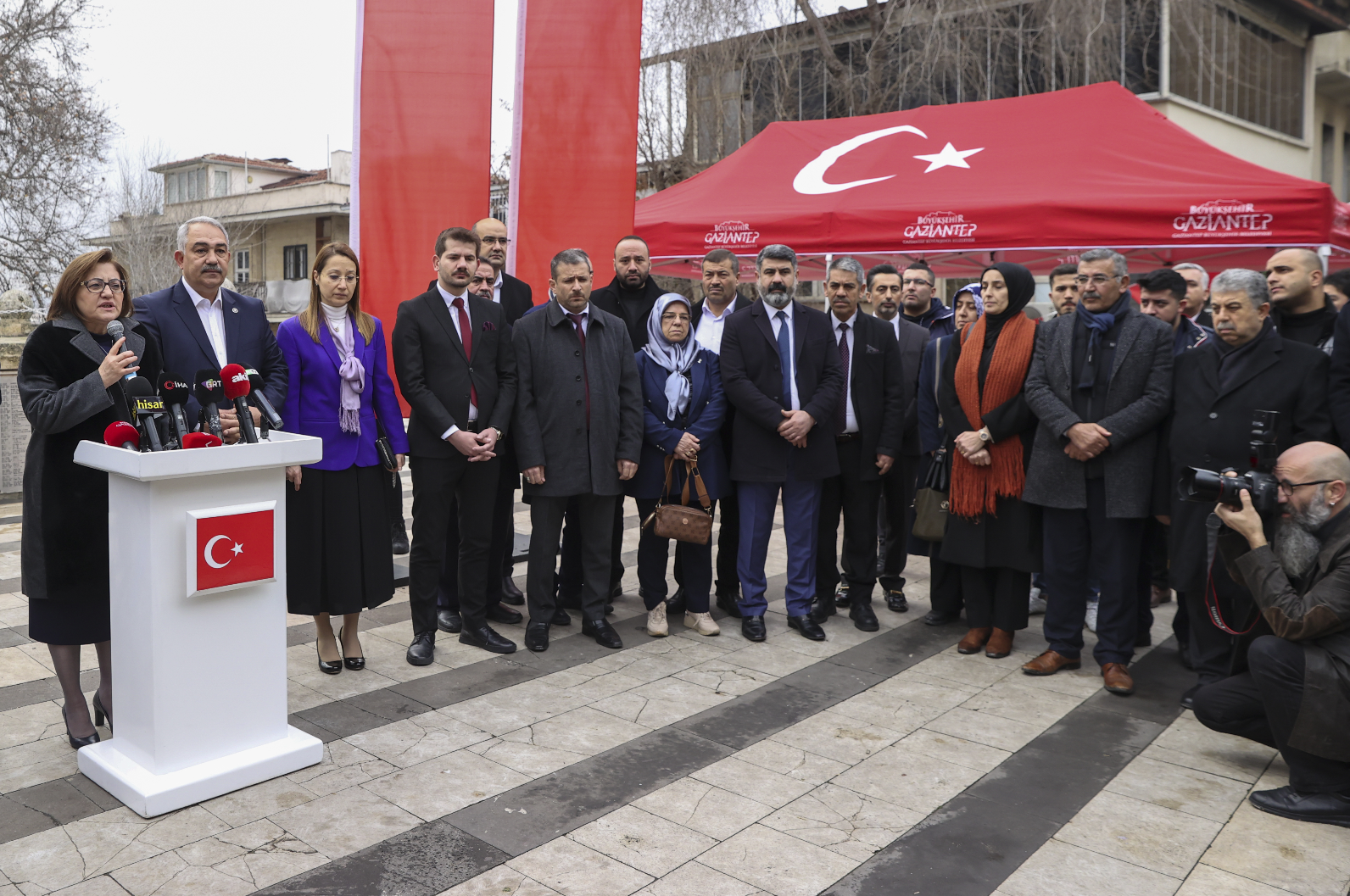 AK Parti Gaziantep Büyükşehir Belediye Başkan adayı Şahin, seçim çalışmalarına başladı