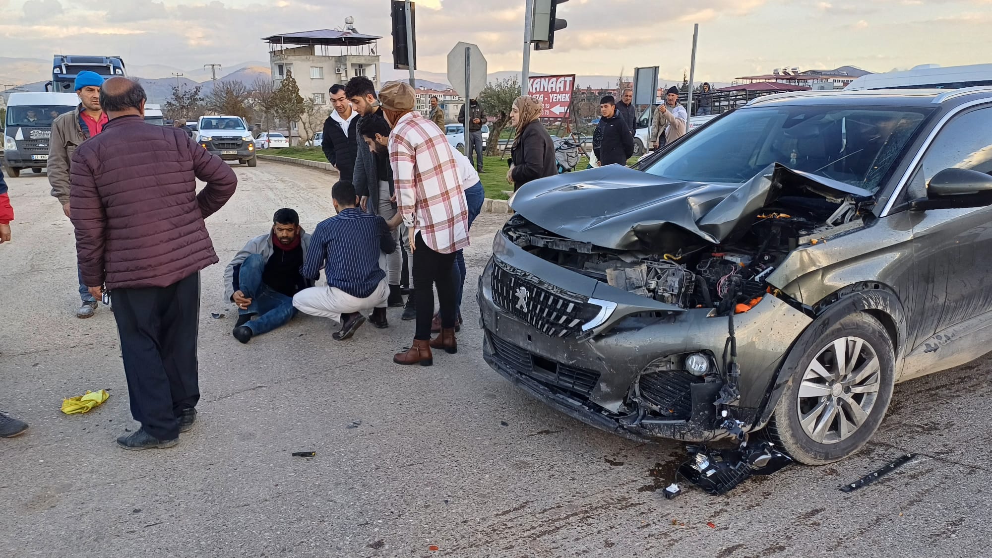 Gaziantep’te iki ayrı kazada 2 kişi yaralandı